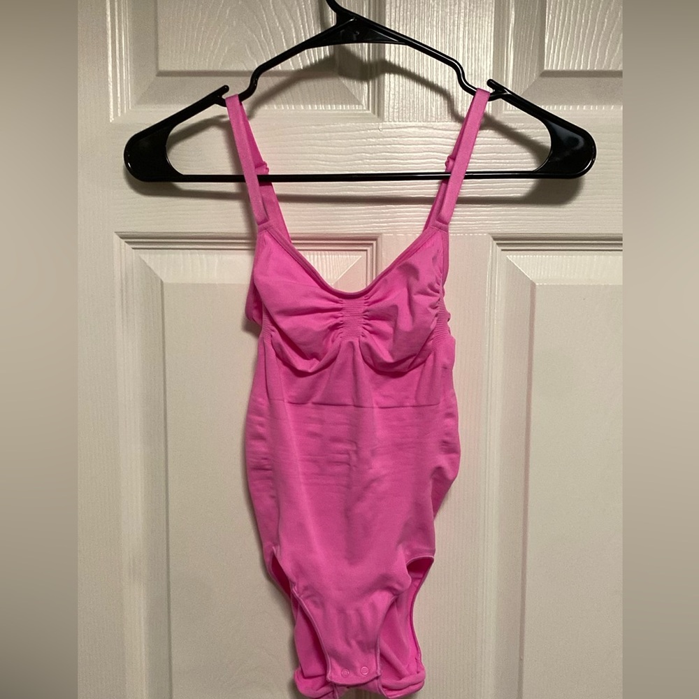 SKIMS BODYSUIT